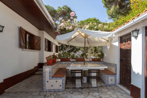 Charming House and Terrace - Gallery - 20