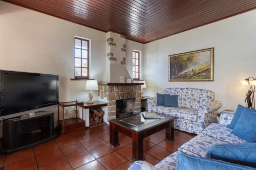 Charming House and Terrace - Gallery - 70