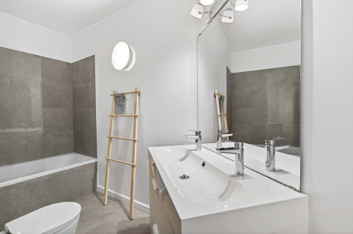 Cozy 2BDR Apartment in Avenida do Mar, Ferrel - Gallery - 7