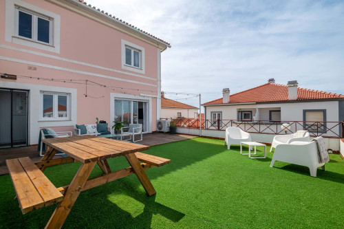 Cozy 2BDR Apartment in Avenida do Mar, Ferrel - Gallery - 29