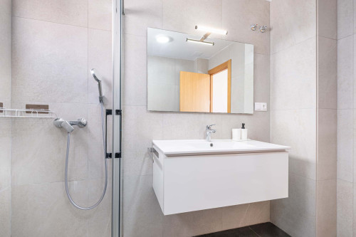 Room in Avenida de Aguilera, Alicante (Alacant) for 80 m² with 4 bedrooms - Gallery - 5
