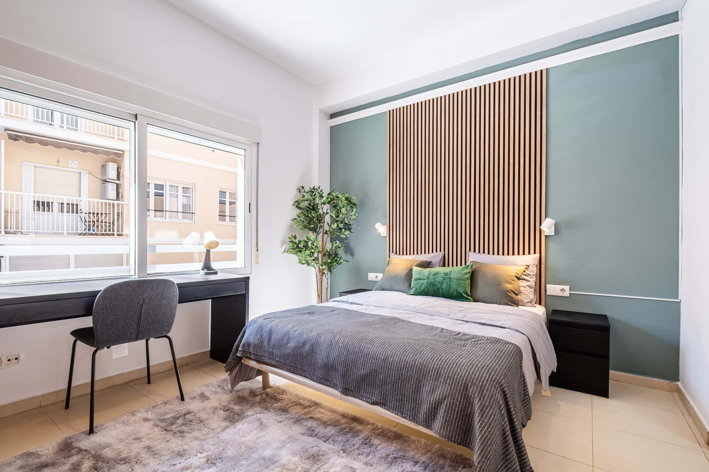 Room In Avenida De Aguilera, Alicante (Alacant) For 80 M² With 4 Bedrooms - 1