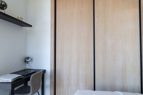 Room in Calle Tomillo, Alcorcón for 300 m² with 17 bedrooms - Gallery - 26