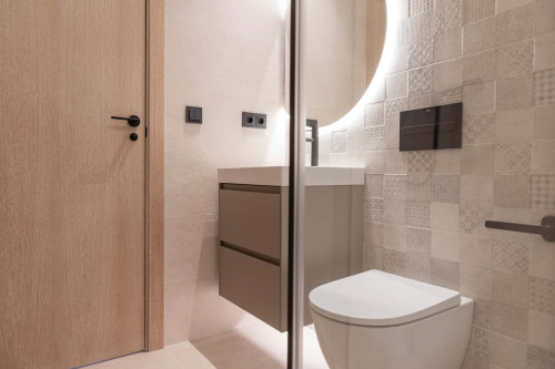 Room in Calle Tomillo, Alcorcón for 300 m² with 17 bedrooms