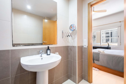 Room in Avenida de Aguilera, Alicante (Alacant) for 80 m² with 4 bedrooms - Gallery - 5