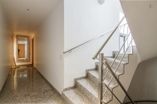 Charming 3-bedroom apartment in trendy Sarrià-Sant Gervasi