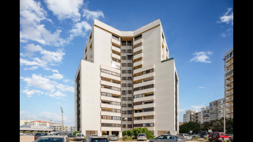 Sunny Studio W/ Balcony in Portimão - Gallery - 20