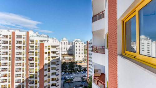 Serene Blue 1 BDR Flat With Balcony - Gallery - 9