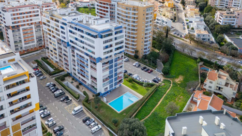 Bright 1 BDR Flat W/ Pool & Balcony - Gallery - 6