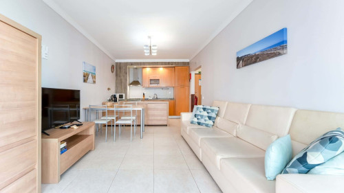 Bright 1 BDR Flat W/ Pool & Balcony - Gallery - 20