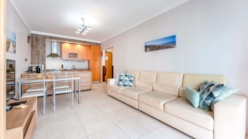 Bright 1 BDR Flat W/ Pool & Balcony - Gallery - 18
