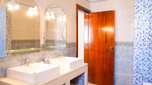Altura House - Oasis w/ Terrace - Gallery - 11