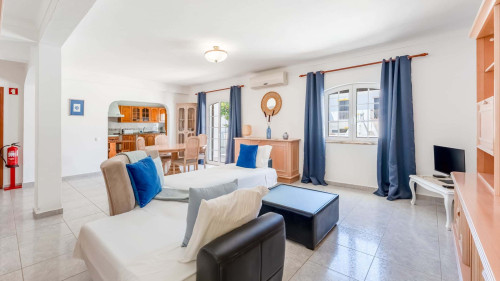 Altura House - Hideaway w/ Patio - Gallery - 27