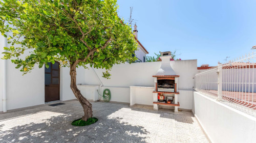 Altura House - Hideaway w/ Patio - Gallery - 29