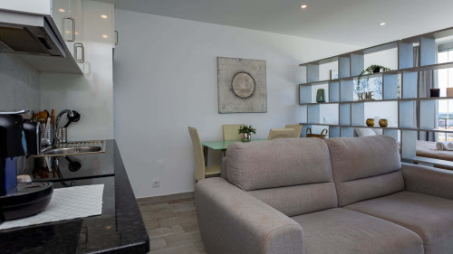 Seascape Retreat Apartment - Gallery - 8
