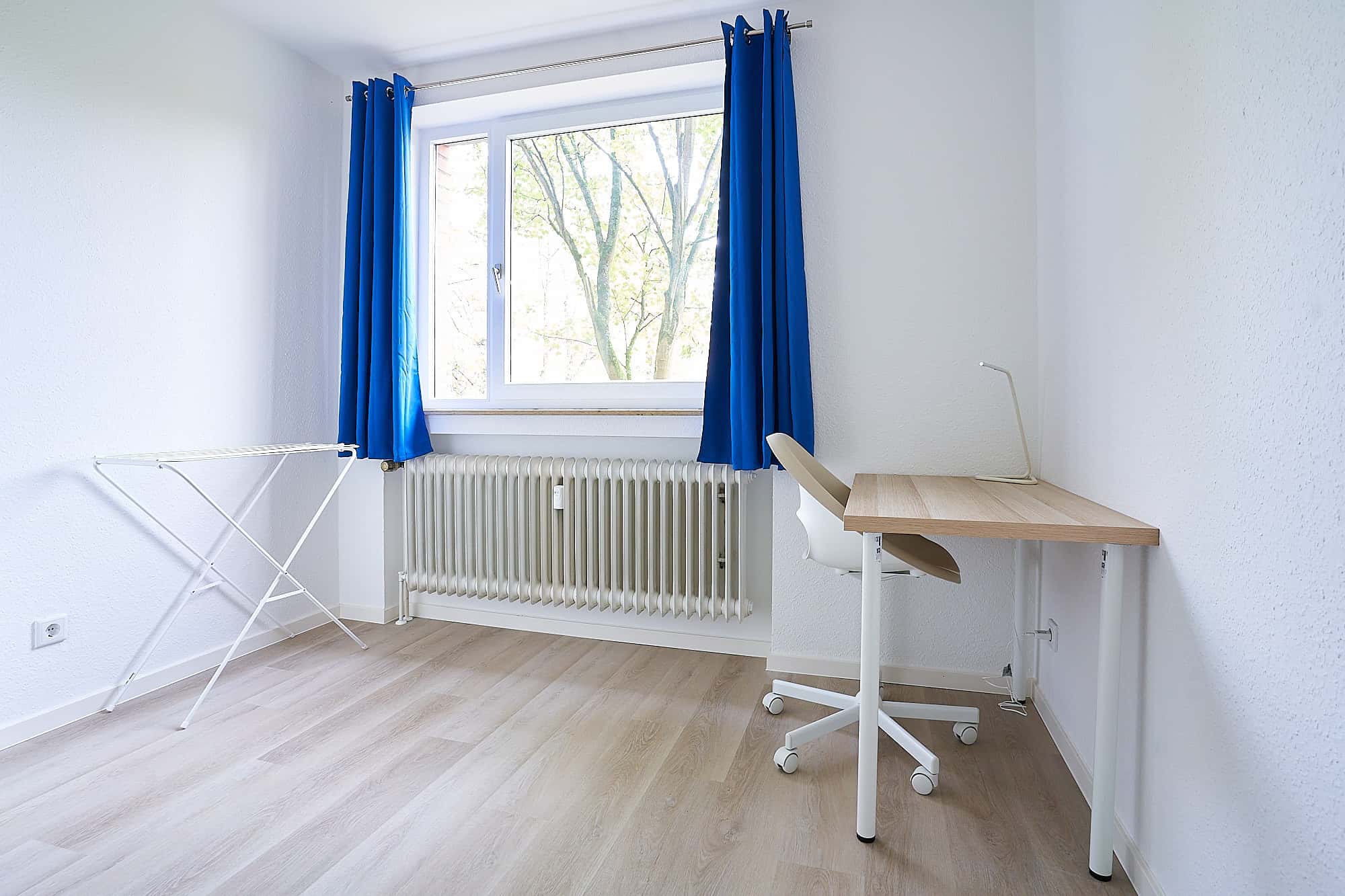 Room 1 - Kölner Landstr. - Room 1 - Kölner Landstr. - Gallery - 1