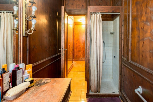 Cosy double Bedroom in a 6-bedroom flat near NABA - Gallery - 2
