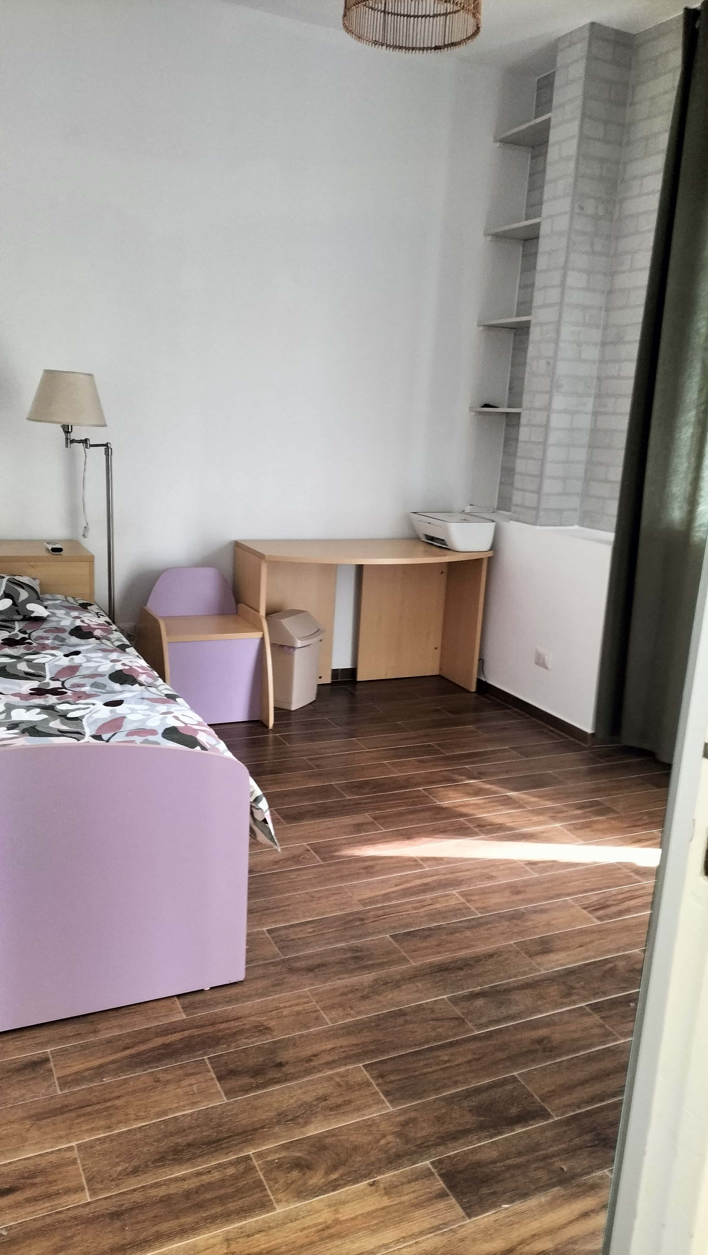  Room In Via Canzone Del Piave, Roma For 90 M² With 3 Bedrooms  -  Room in Via Canzone del Piave, Roma for 90 m² with 3 bedrooms  - Gallery -  1
