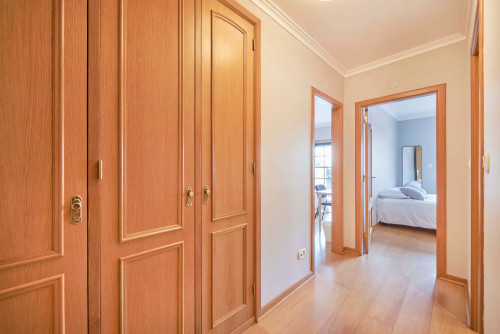 Apartment in Avenida Espanha, Carcavelos for 100 m² with 2 bedrooms - Gallery - 16