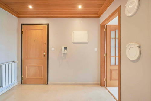 Apartment in Avenida Espanha, Carcavelos for 100 m² with 2 bedrooms - Gallery - 8