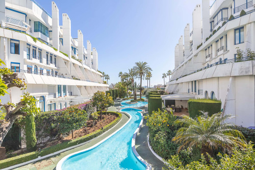 Marbella Pool House PH39 On Sea Shore