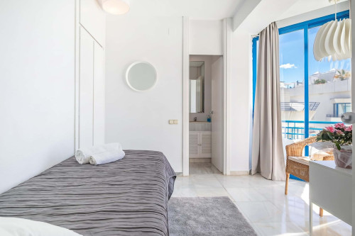 Marbella Pool House PH77 on Sea Shore - Gallery - 13