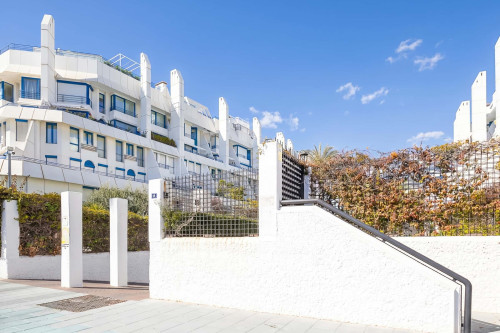 Marbella Pool House PH77 on Sea Shore - Gallery - 34