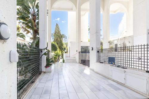 Marbella Pool House PH77 on Sea Shore - Gallery - 33