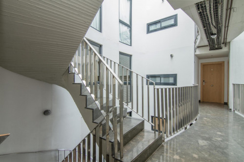 2-Bedroom apartment in pleasant Sarrià-Sant Gervasi