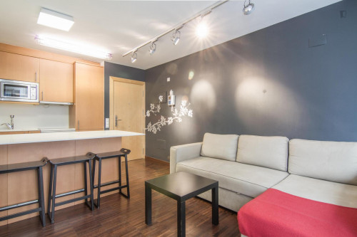 2-Bedroom apartment in pleasant Sarrià-Sant Gervasi
