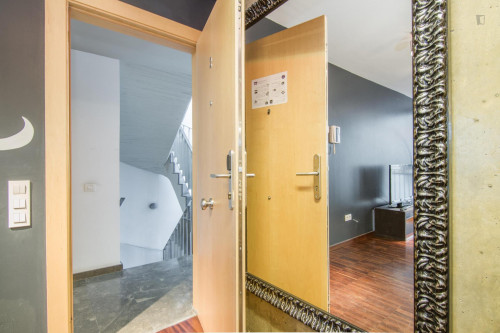 Bright 2-bedroom apartment in Sarrià-Sant Gervasi