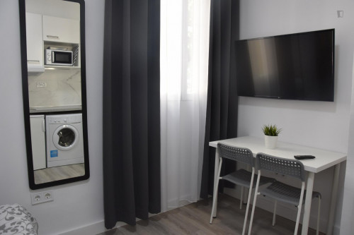 Studio near Quevedo metro station