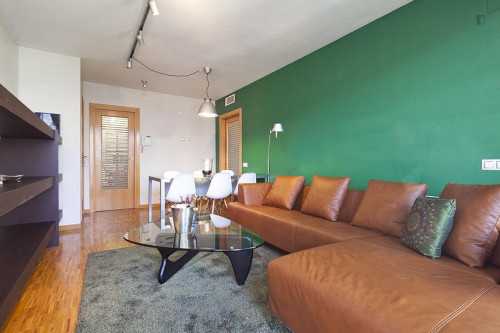 Cool 3-bedroom apartment in vibrant Sarrià-Sant Gervasi