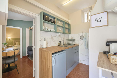 Cozy 1-bedroom house in Carcavelos