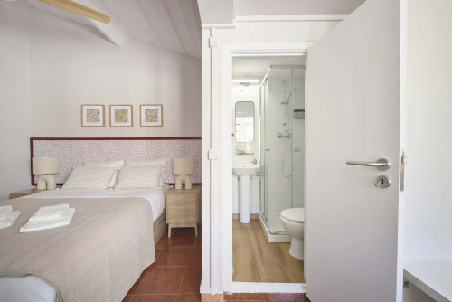 Cozy Studio in Carcavelos