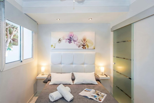 Marbella Resort 2 Pool Whirlpool Sauna - Gallery - 25