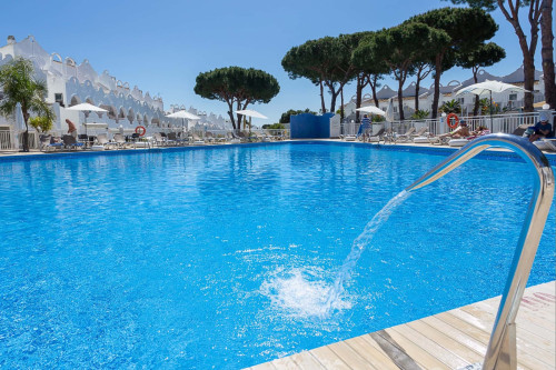 Marbella Resort 2 Pool Whirlpool Sauna - Gallery - 22