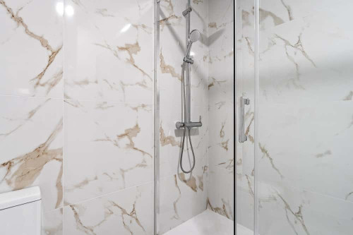 Room 1 - Rua António Aleixo 39 3D - Gallery - 64