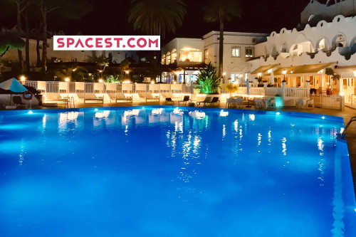Marbella Resort 7 Pool Whirlpool Sauna