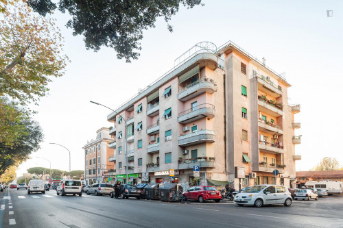 Modern and pleasant 2-bedroom apartment in Ostiense neighbourhood - Gallery - 2