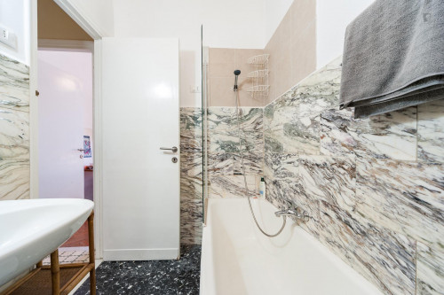 Modern and pleasant 2-bedroom apartment in Ostiense neighbourhood - Gallery - 17