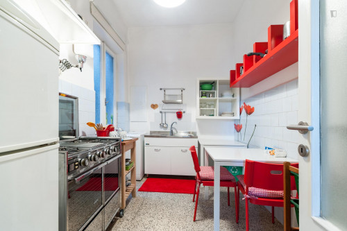 Modern and pleasant 2-bedroom apartment in Ostiense neighbourhood