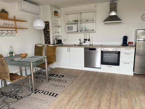 Wunderschöne und liebevoll 3 Zimmer Dachwohnung in Düsseldorf / Central and quite 3 Room Loft close to Old Town 15