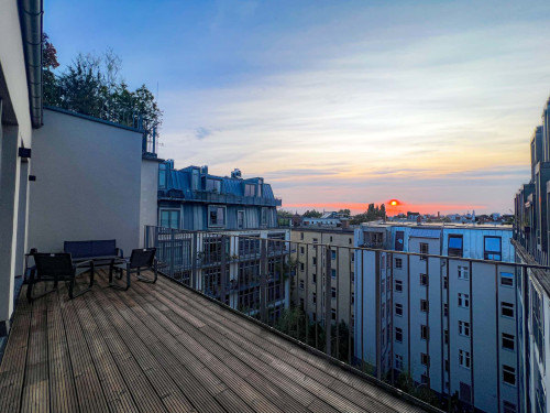 Apartment in Paul-Lincke-Ufer, Berlin for 156 m² with 1 bedroom