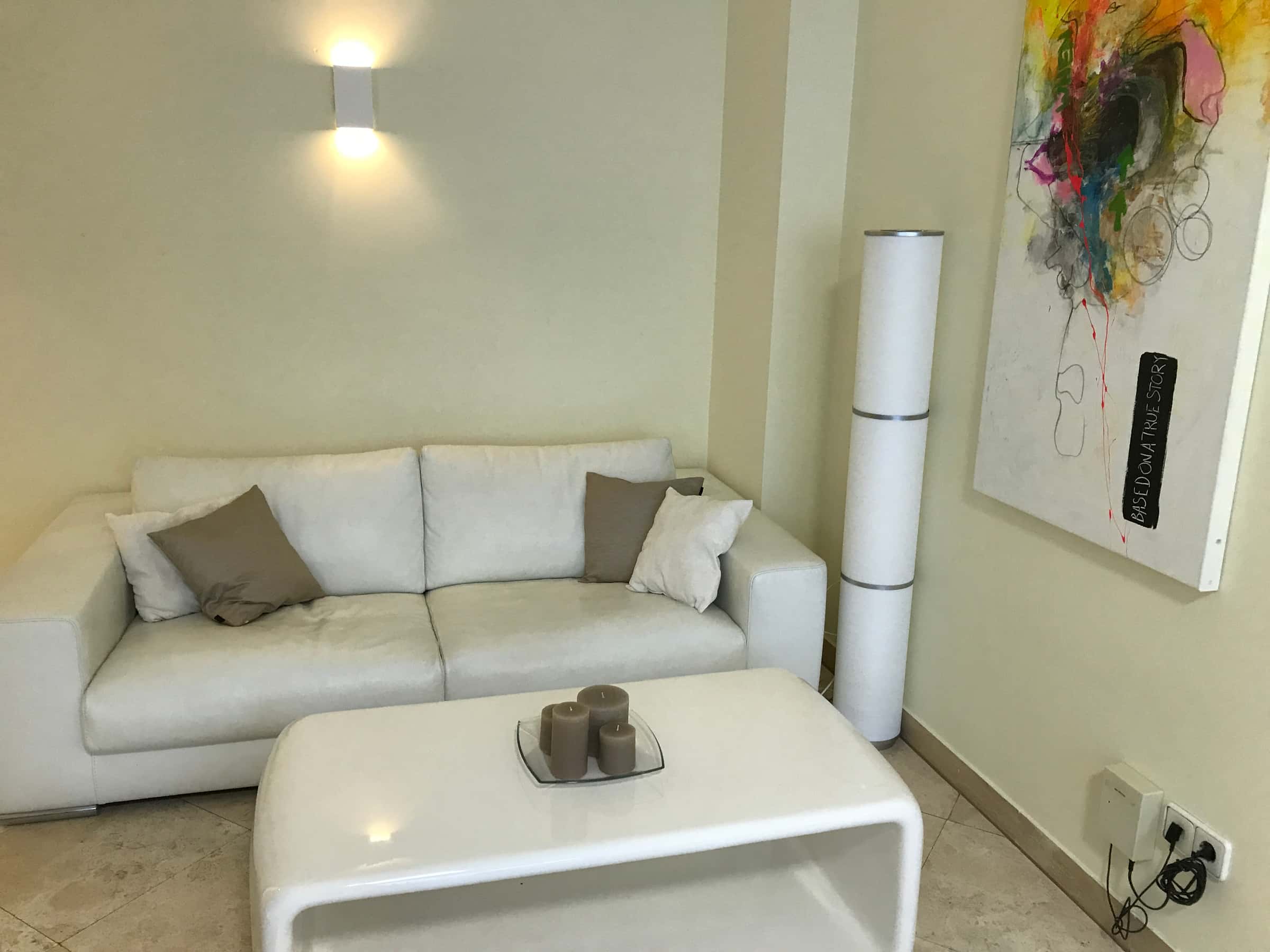  Ruhige Großzügige Zwei-Zimmerwohnung Mit Zwei Balkonen 13  -  Ruhige großzügige Zwei-Zimmerwohnung mit zwei Balkonen 13  - Gallery -  2