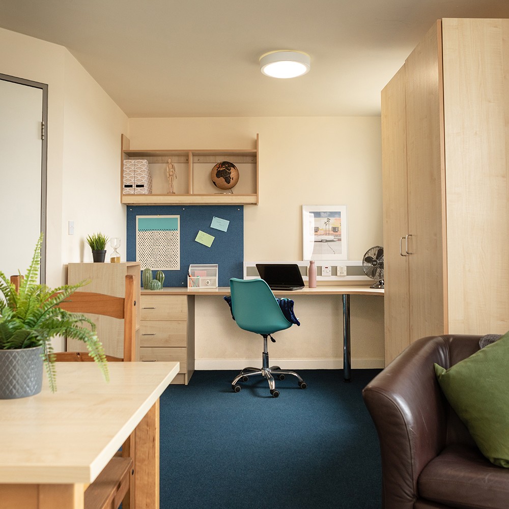  Studio  -  Burley Road  - Gallery -  2