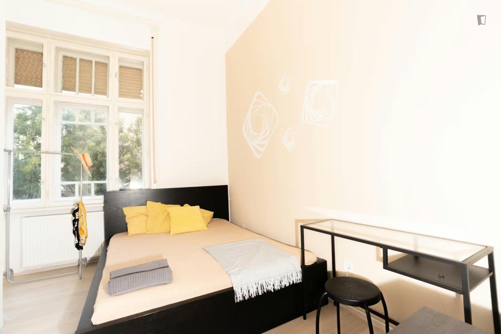  Very Nice Double Bedroom Near Napozórét Park  -  Very nice double bedroom near Napozórét park  - Gallery -  1