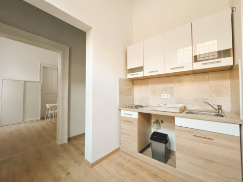 Bed in a comfy twin bedroom, in Újlipótváros