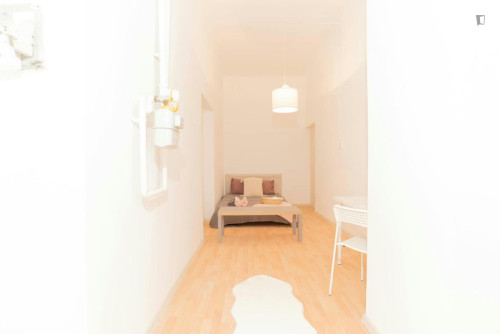 Big double bedroom in the Palace District