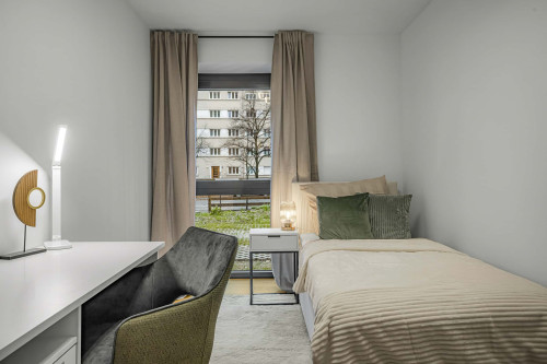 Ginhardtstraße 40 - female only - EG / Zimmer 2